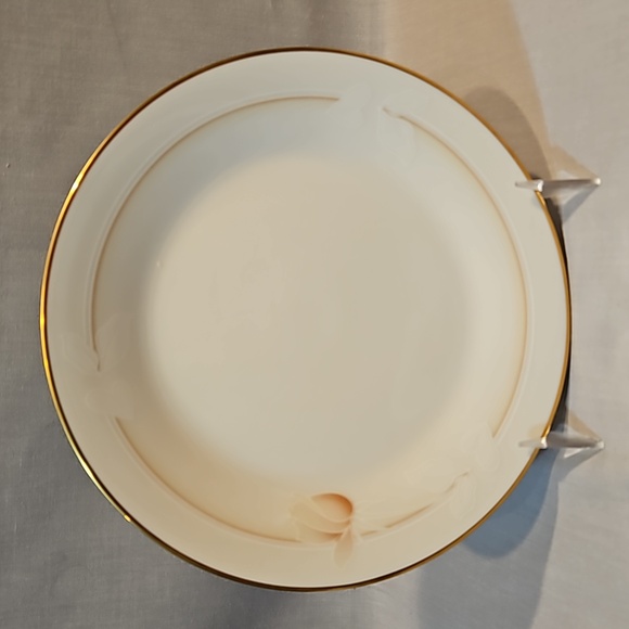 NEW Noritake Devotion 7271 Five Piece Place Setting Ivory China - Picture 7 of 16